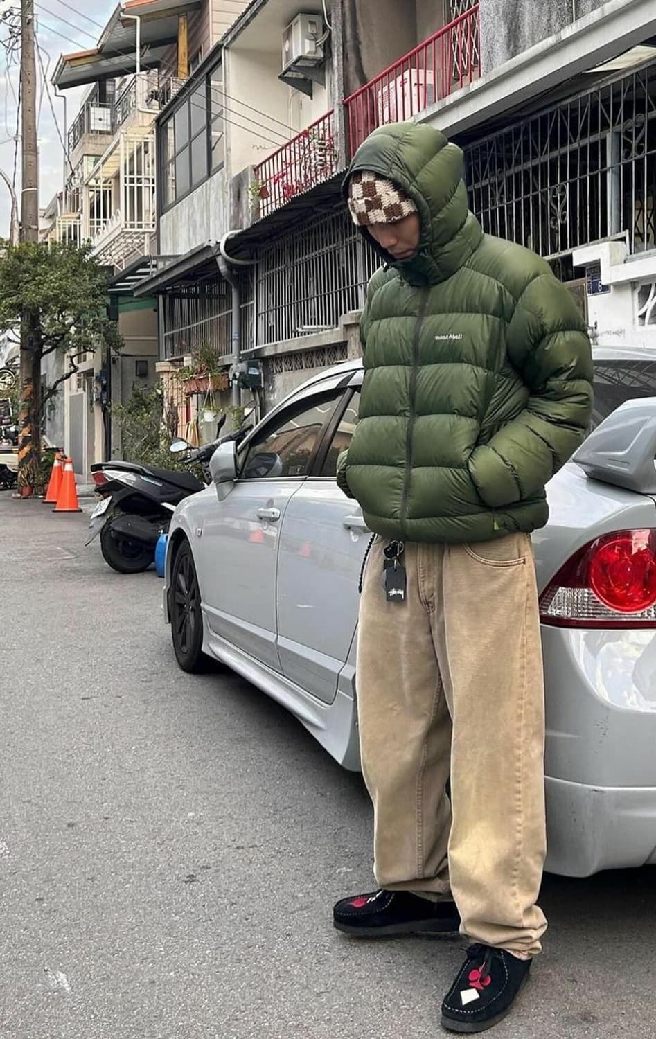 몽벨 알파인 라이트 다운 패딩 올리브 카키 상품이미지2