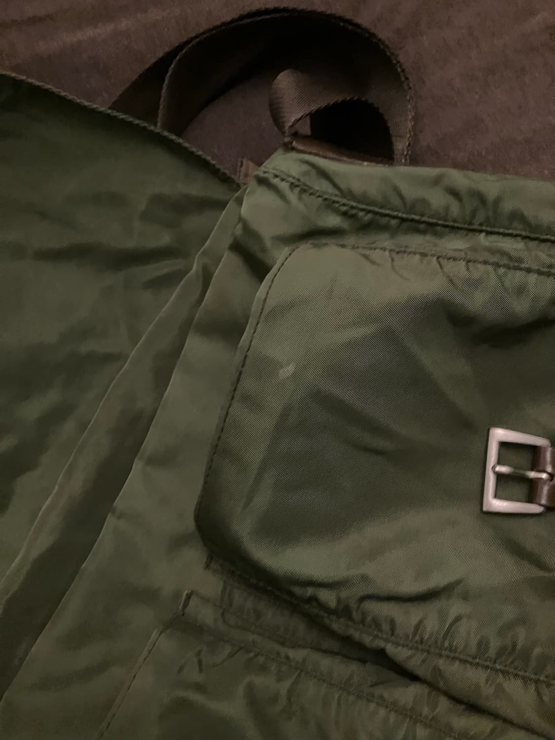 프라다 포코노 크로스백 판매합니다 상품이미지4