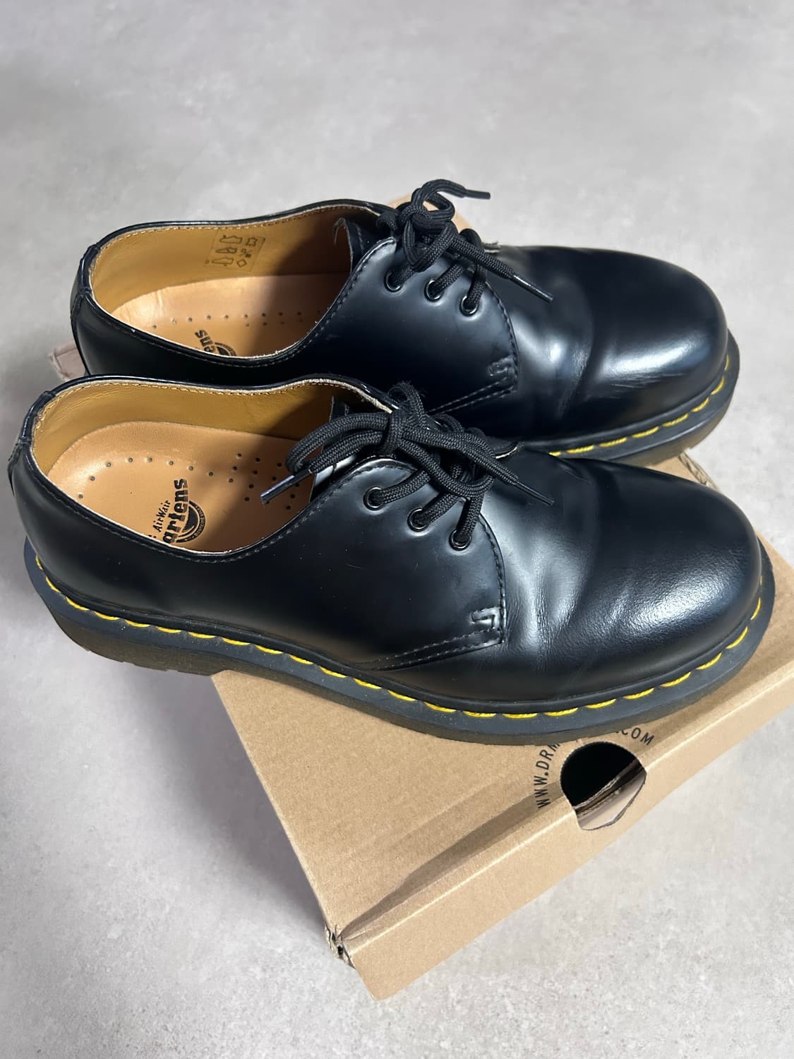 닥터마틴 1461 블랙 스무스 uk6 (240) 상품이미지4