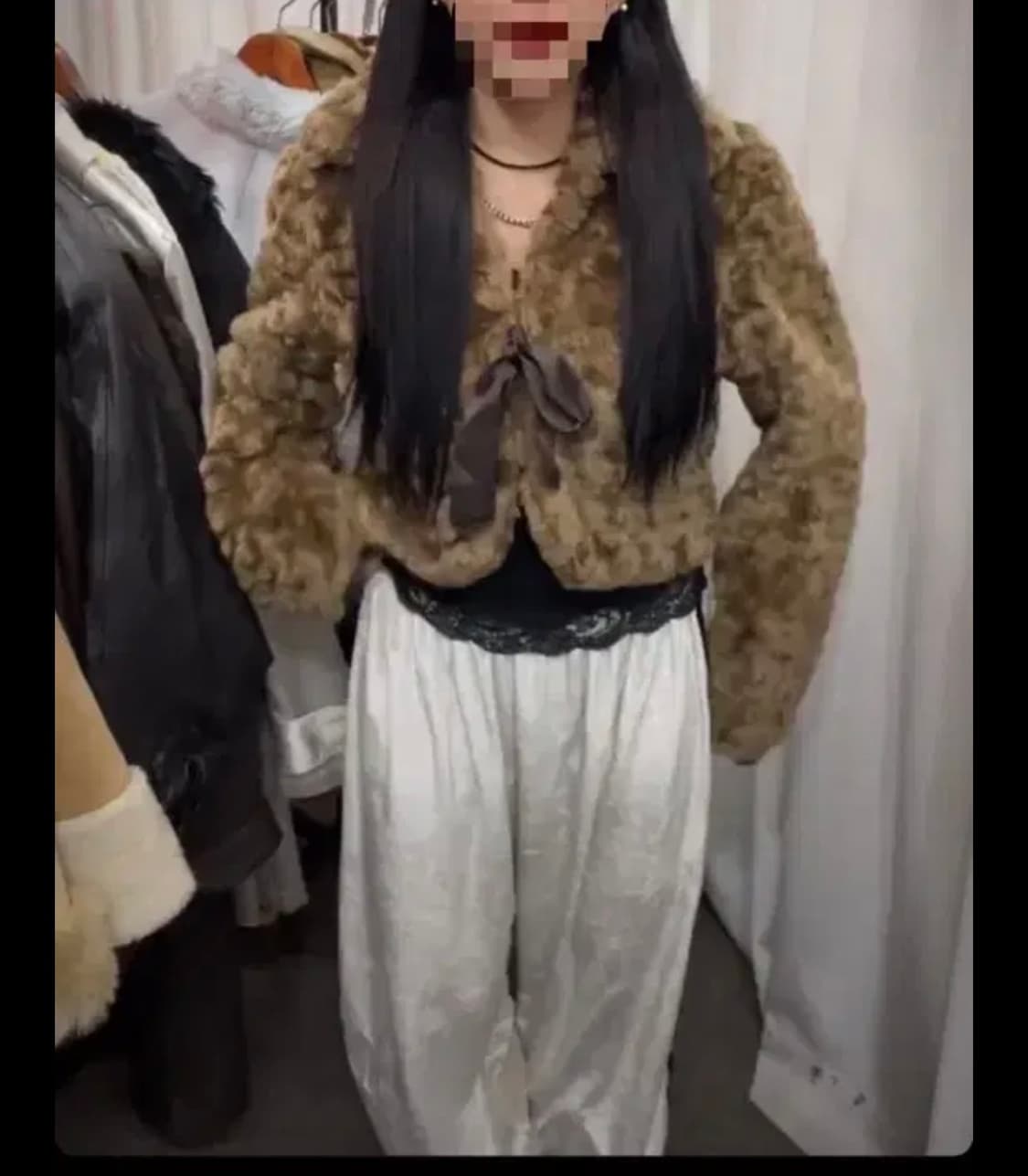 로맨틱갸루 라떼갸루 빈티지 리본 크롭 퍼자켓 상품이미지1