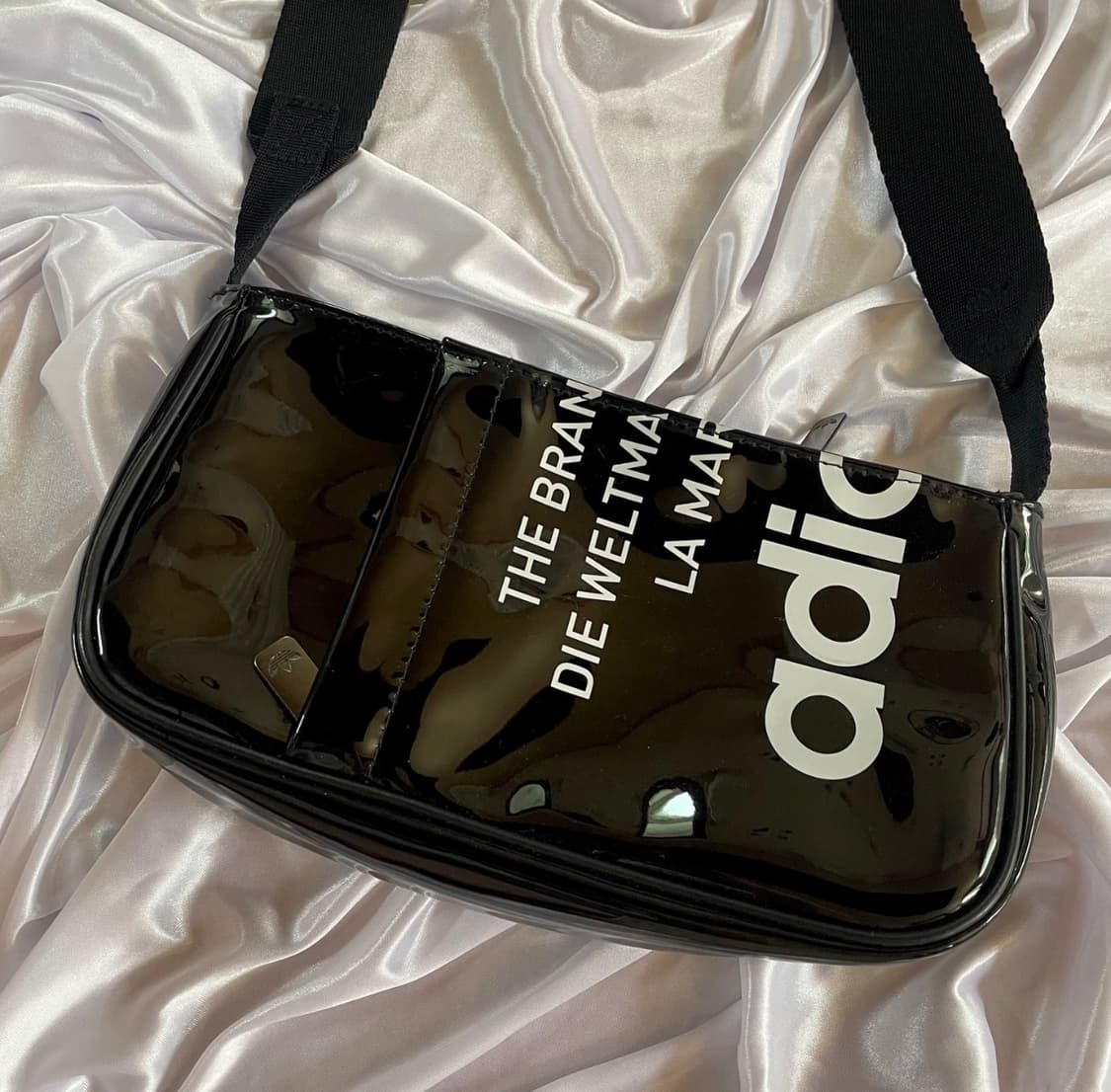 아디다스 에어라이너 미니 크로스백 상품이미지1