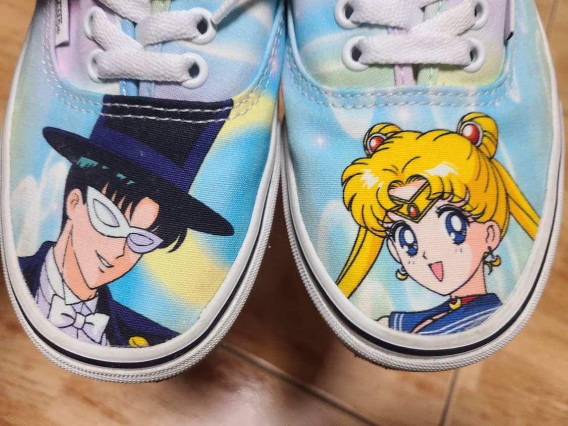 반스 어센틱 세일러문 한정판 260 상품이미지2