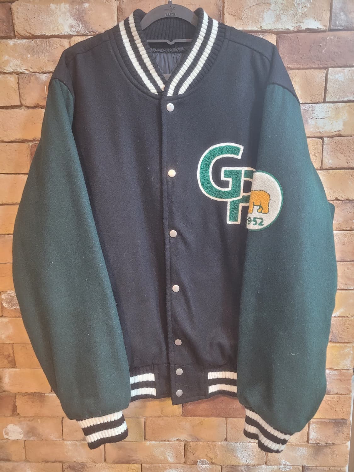 곰표 바시티 자켓 블랙/그린 사이즈 1 상품이미지1