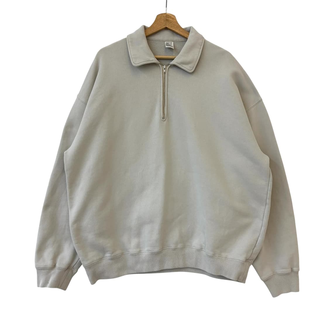 토마스모어 하프집업 스웨트셔츠 상품이미지1