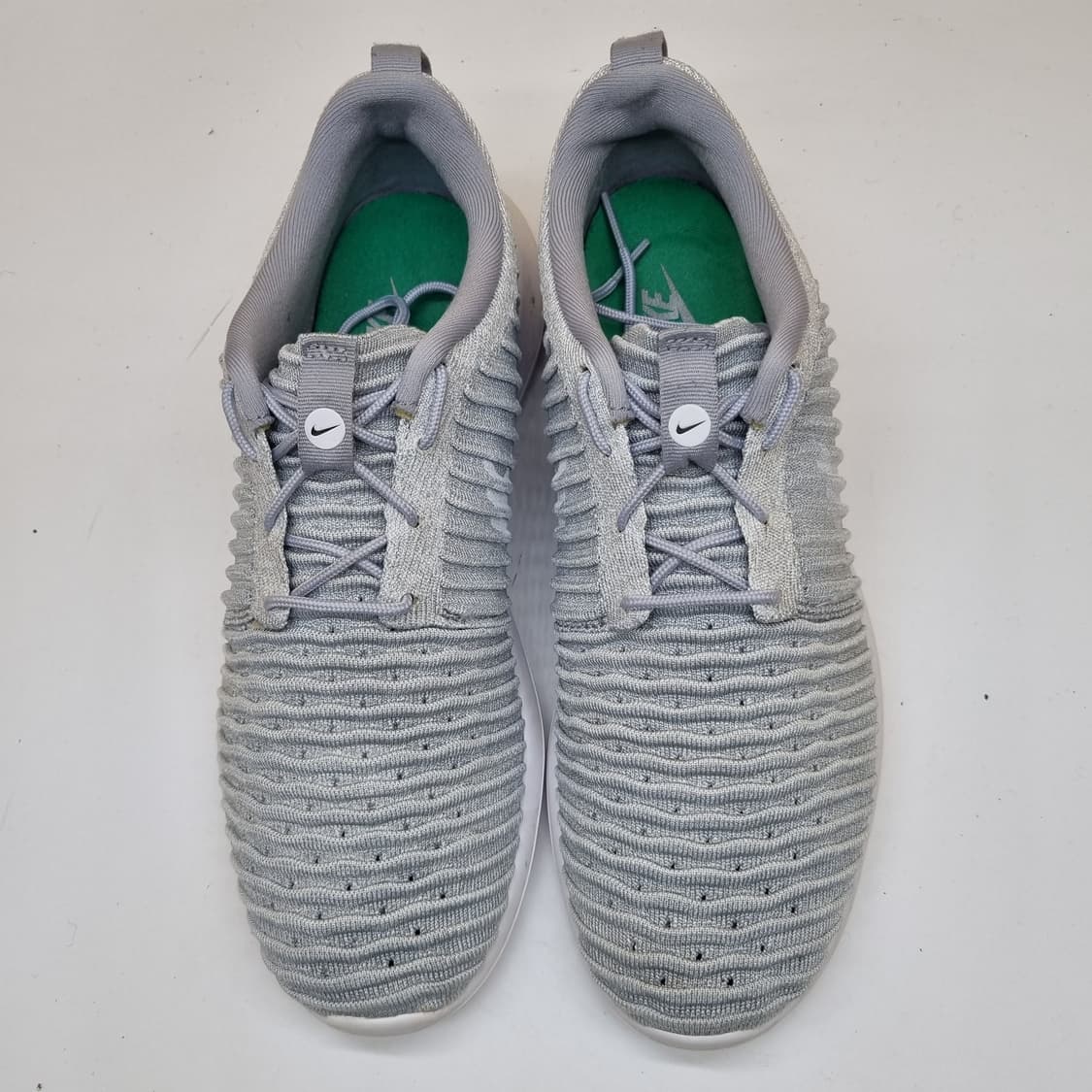 나이키 로쉬투 플라이니트 남성운동화270. 상품이미지2