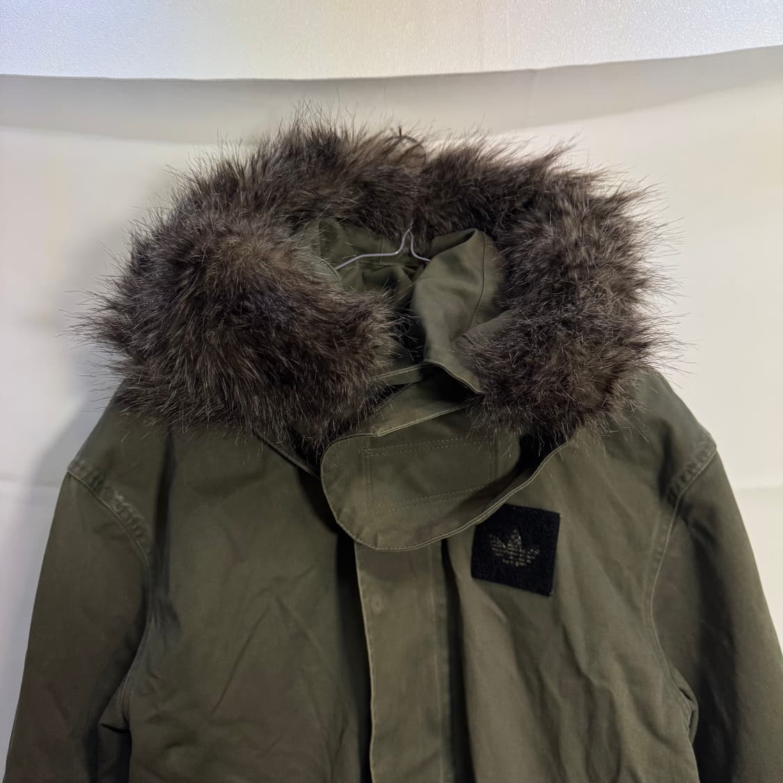 아디다스 야상 모피 후드 자켓 상품이미지2