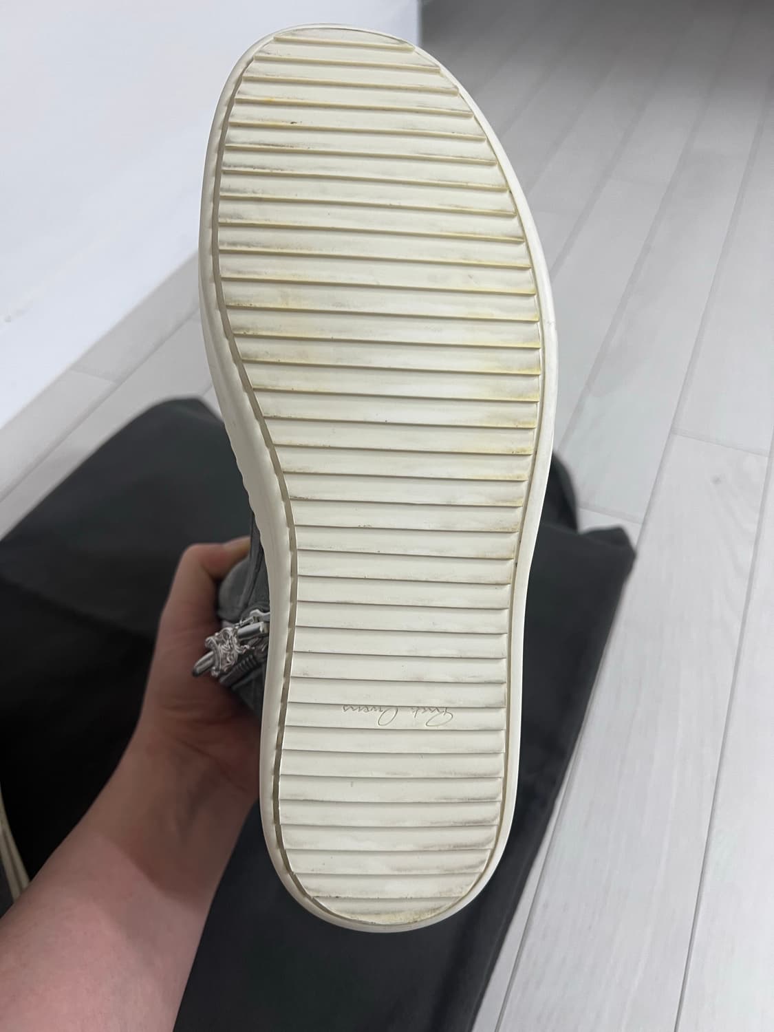 릭오웬 지오바스켓 크롬하츠 콜라보 스웨이드 사이즈 40.5 판매합니다 상품이미지7