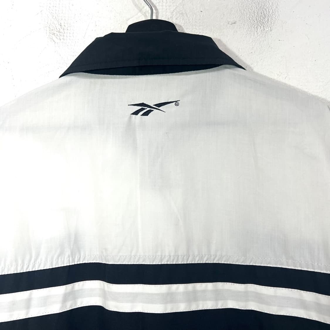 리복 올드스쿨 바람막이 상품이미지5