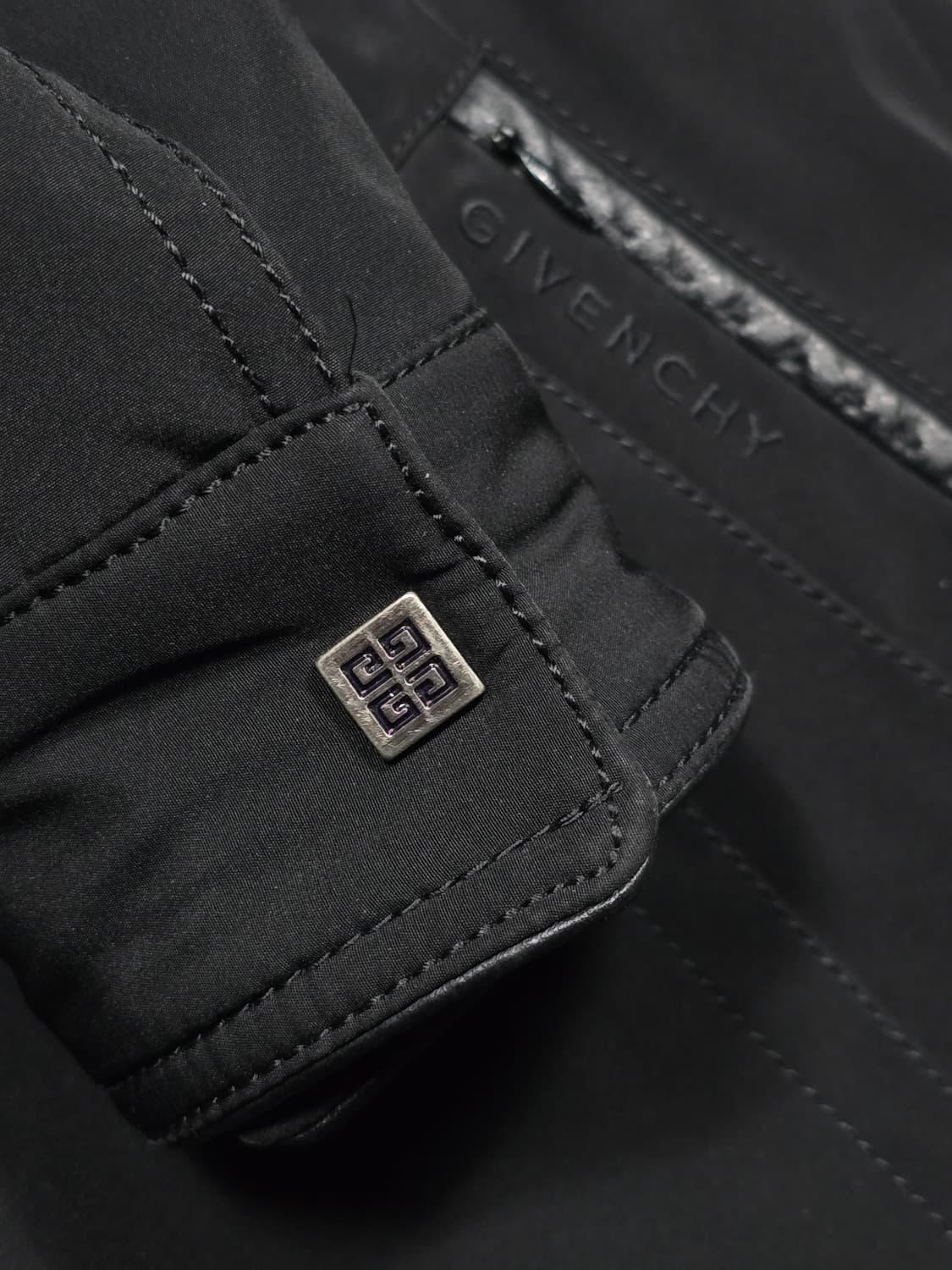 Givenchy 지방시 블랙 자켓 100-105사이즈 상품이미지7