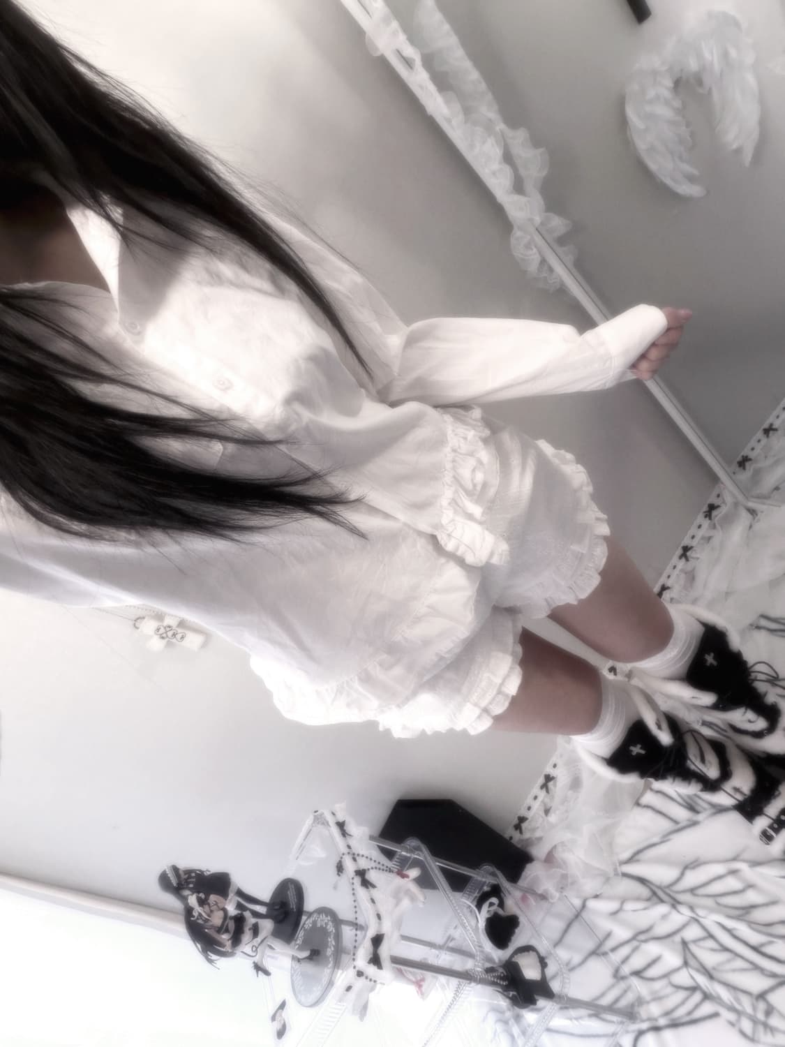 레이스 로우 프릴 반바지 상품이미지2