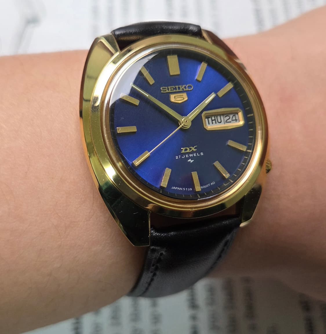 빈티지 세이코 DX 퍼플블루 금장 데이데이트 5139 오토매틱 
 상품이미지10