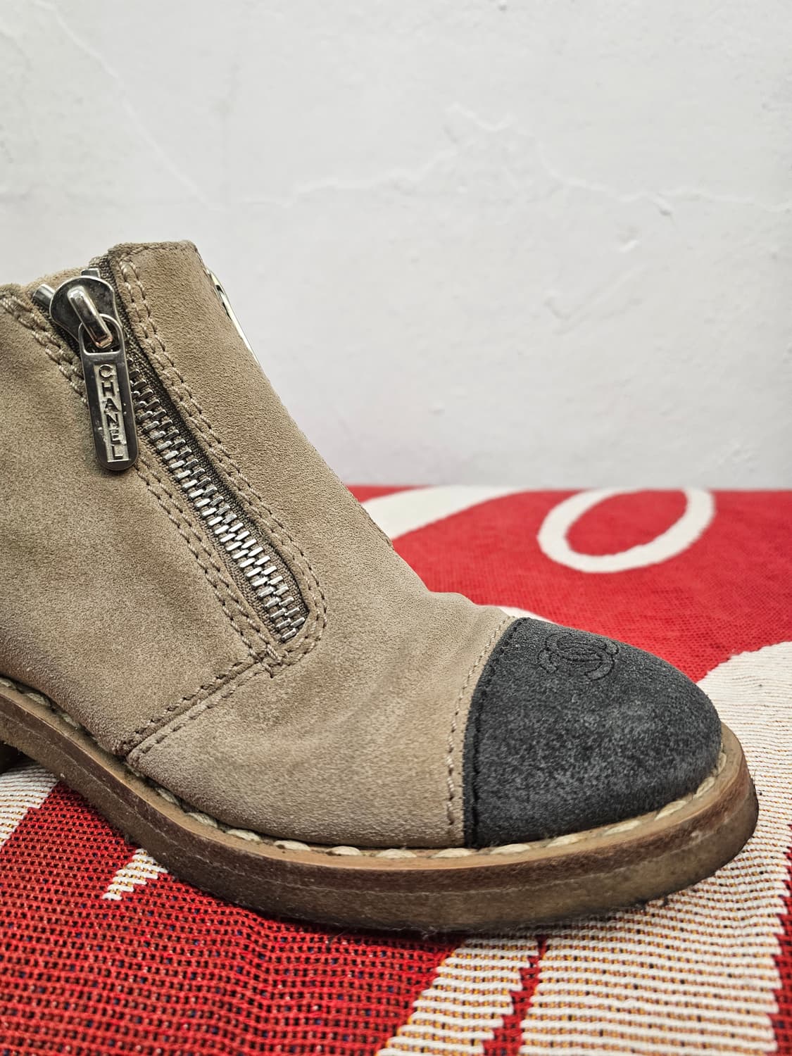 샤넬 스웨이드 앵클 부츠 상품이미지7