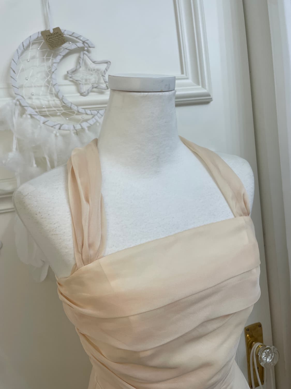 coral ivory draping back lace-up halter 상품이미지8