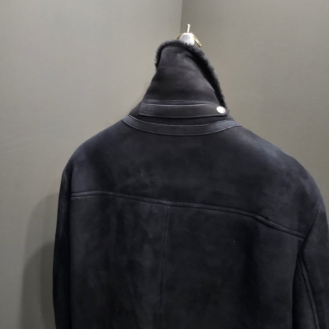 톰포드 스웨이드 바이커 시어링 무스탕 자켓 상품이미지6