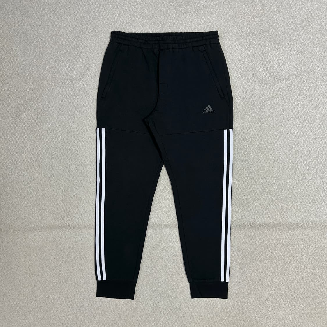 아디다스 퓨쳐아이콘 삼선 팬츠 상품이미지1