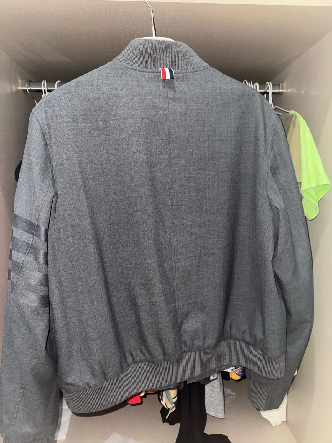 톰브라운 블루종 상품이미지2