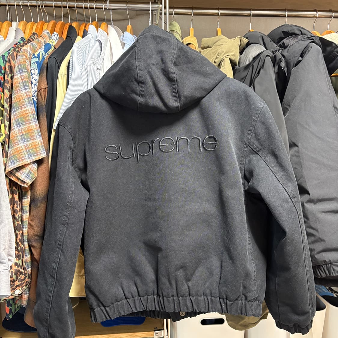 슈프림 포우 셔링 라인드 봄버 자켓 블랙 - 25FW / 사이즈 S 상품이미지2