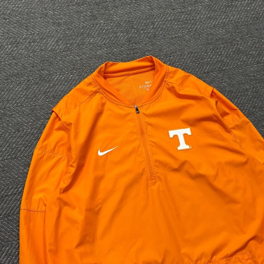 나이키 테네시 볼런티어스 로고 웜업 v0415 상품이미지3