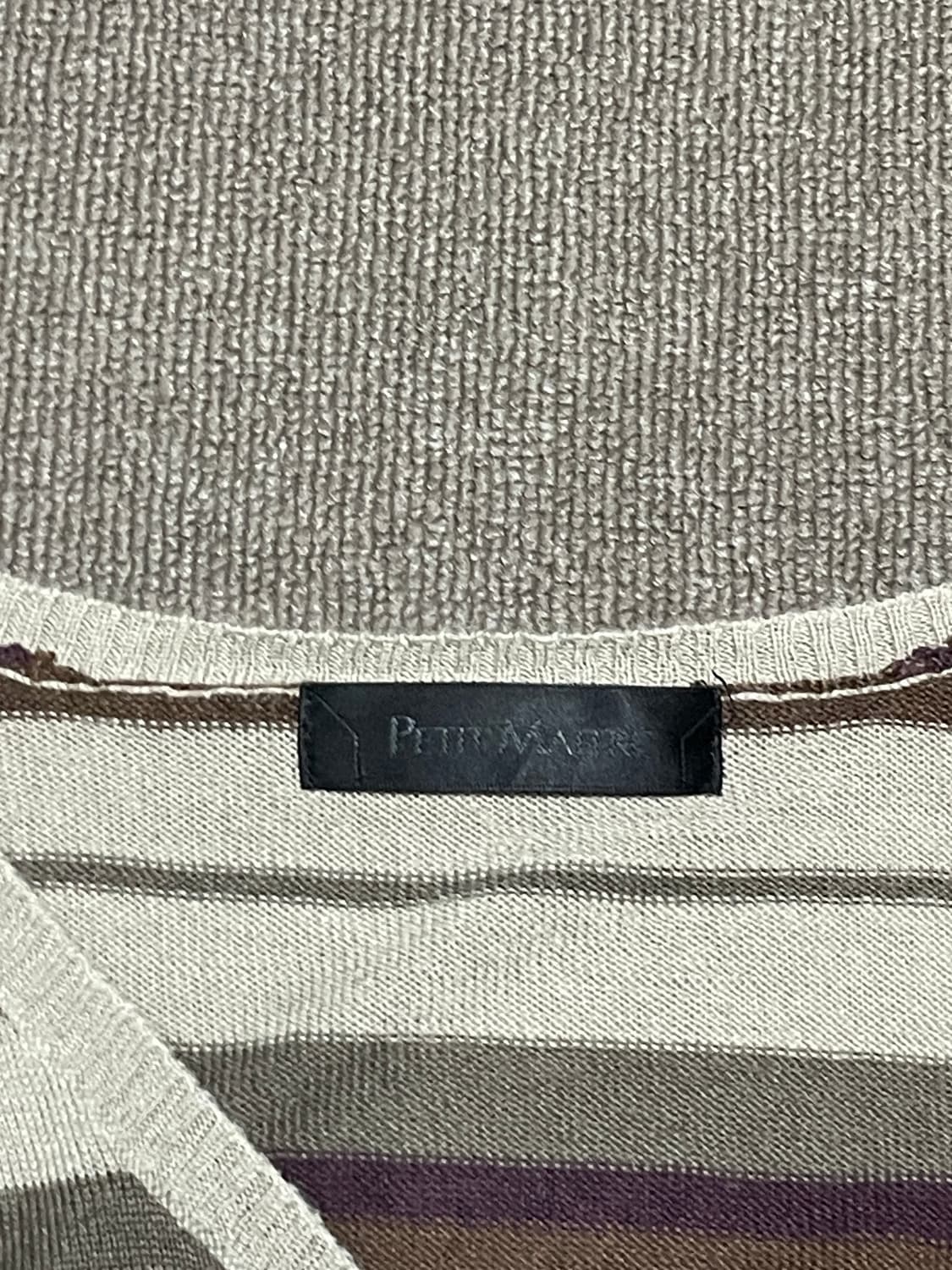 PETIT MAIRE 단가라 립 브이넥 니트티 J02380 상품이미지4