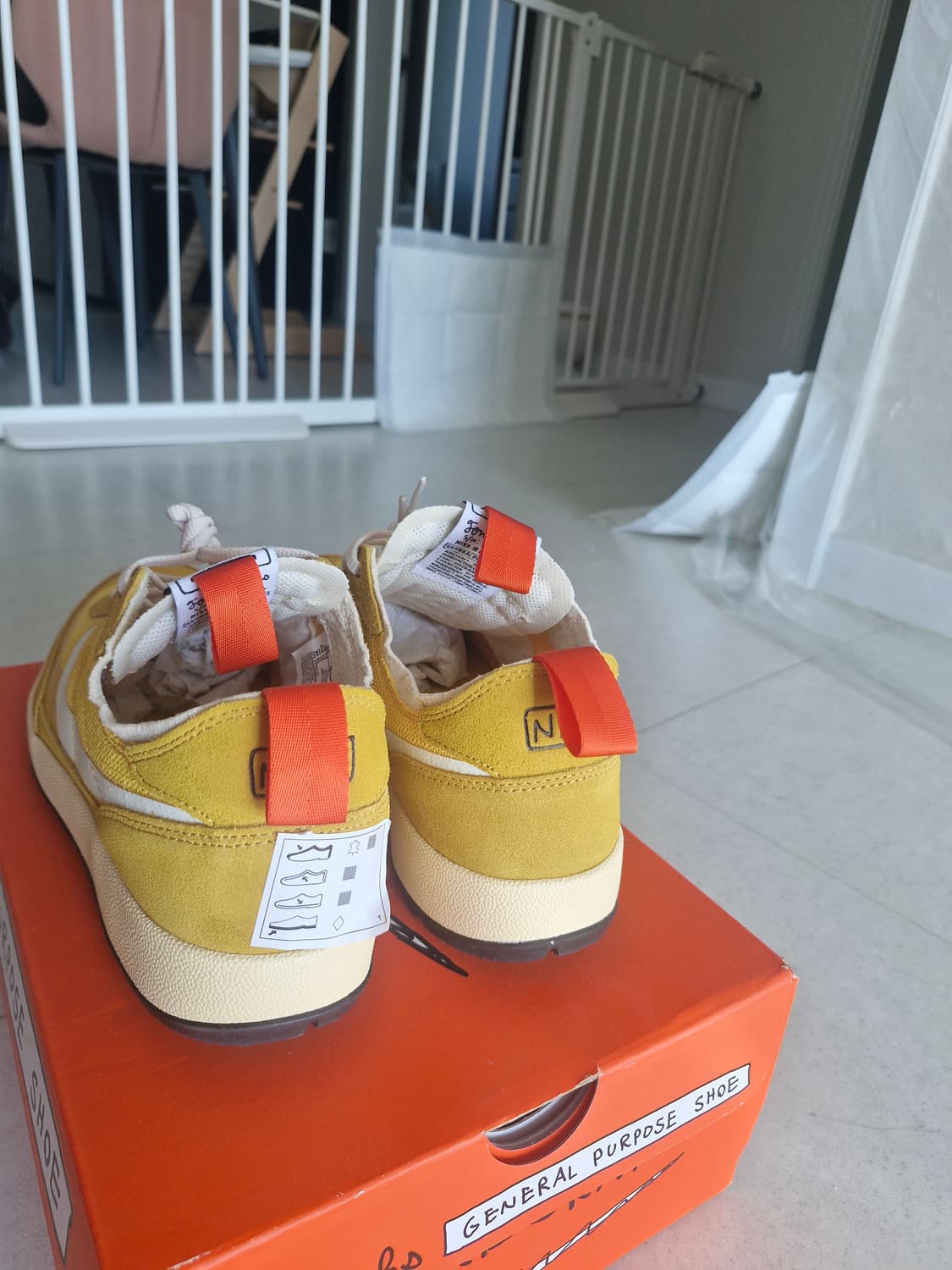 나이키 제너럴퍼포즈슈 판매 상품이미지2