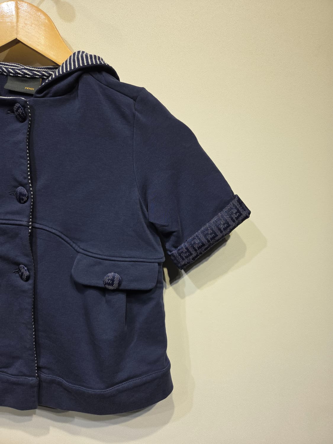 FENDI 펜디 키즈 FF로고 반팔 후드 자켓 상품이미지3