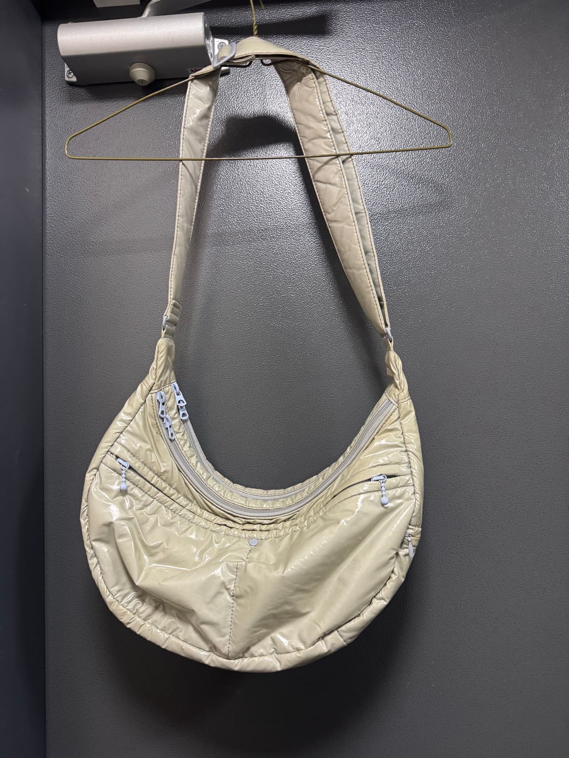 포터 애나멜 숄더백 상품이미지2