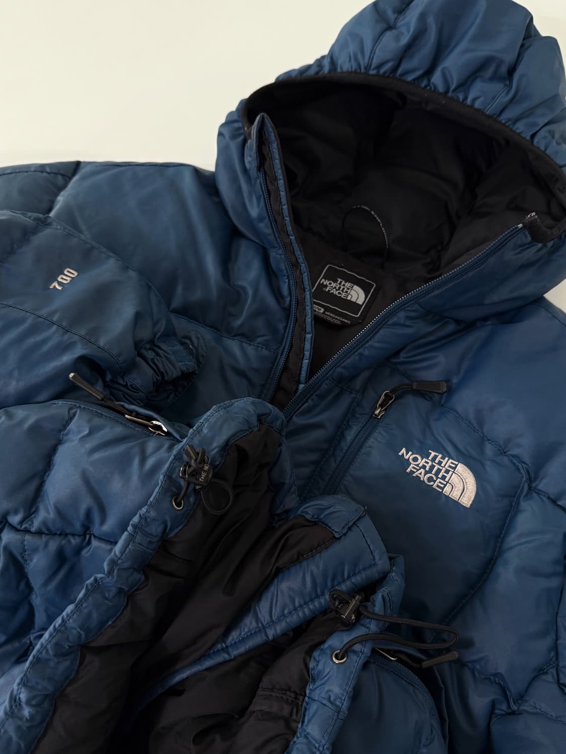 TNF 노스페이스 루즈핏 700필 퍼텍스 퀀텀 구스다운 후드 패딩 상품이미지3