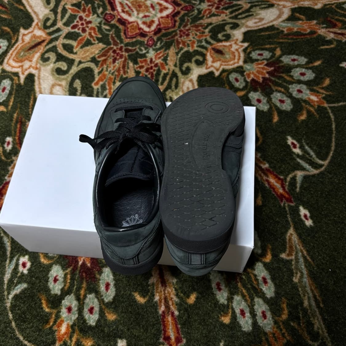 Reebok x JJJJound Club C 85 Triple Black 상품이미지5