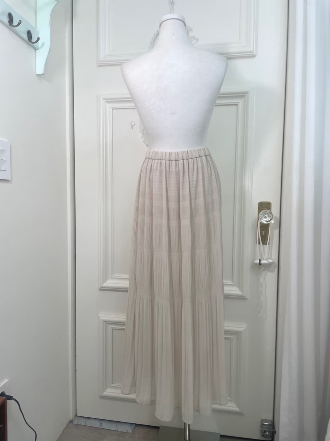 gray beige pleats layered chiffon bandin 상품이미지3