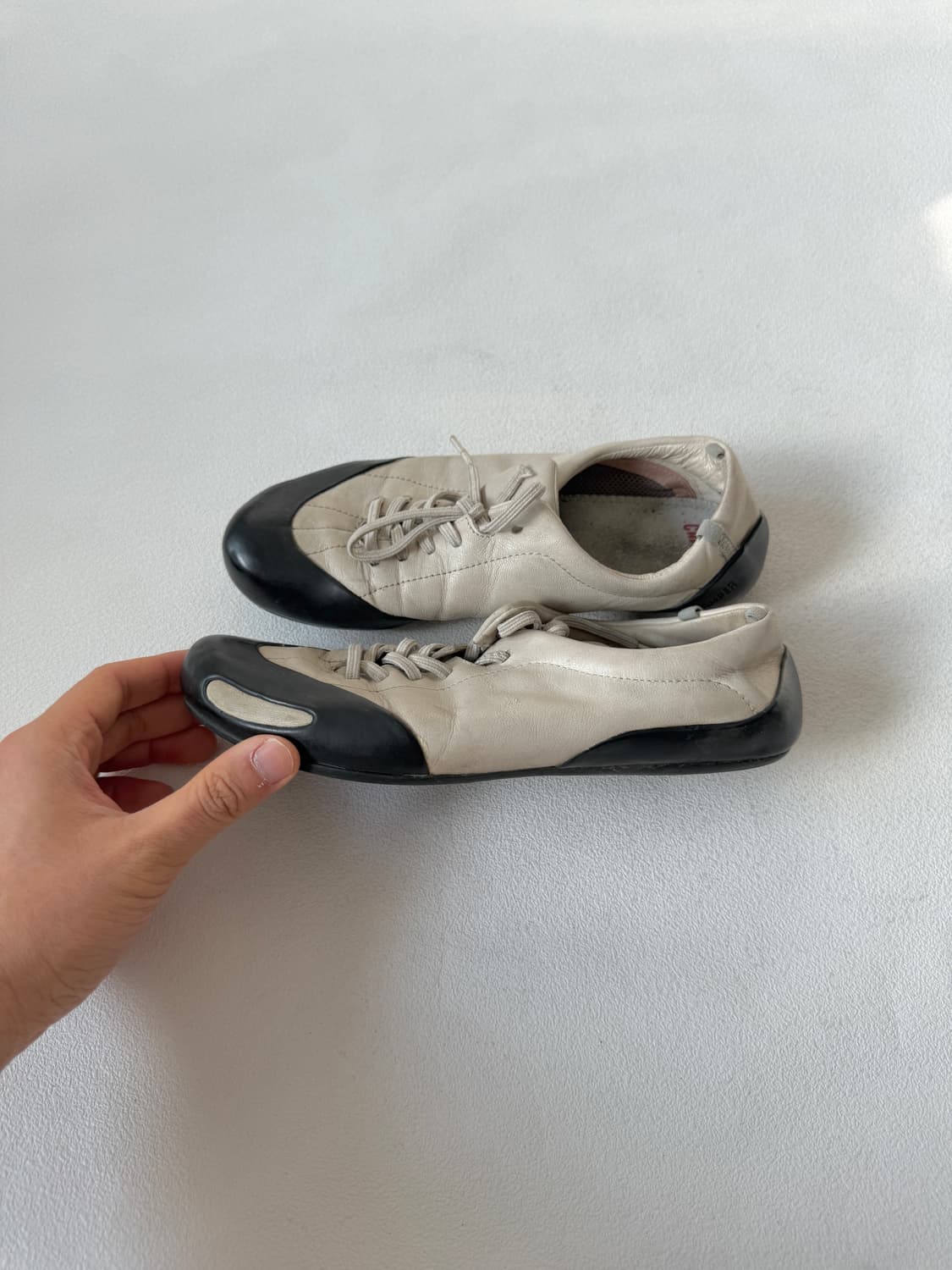 [약 230]캠퍼(CAMPER) 레더 스니커즈 상품이미지1