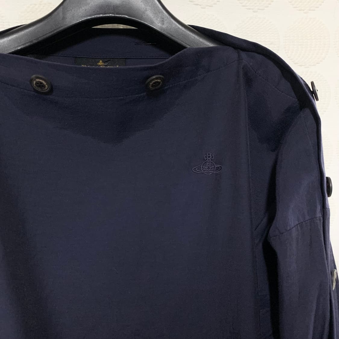 비비안 웨스트우드 네이비 블라우스 상품이미지7