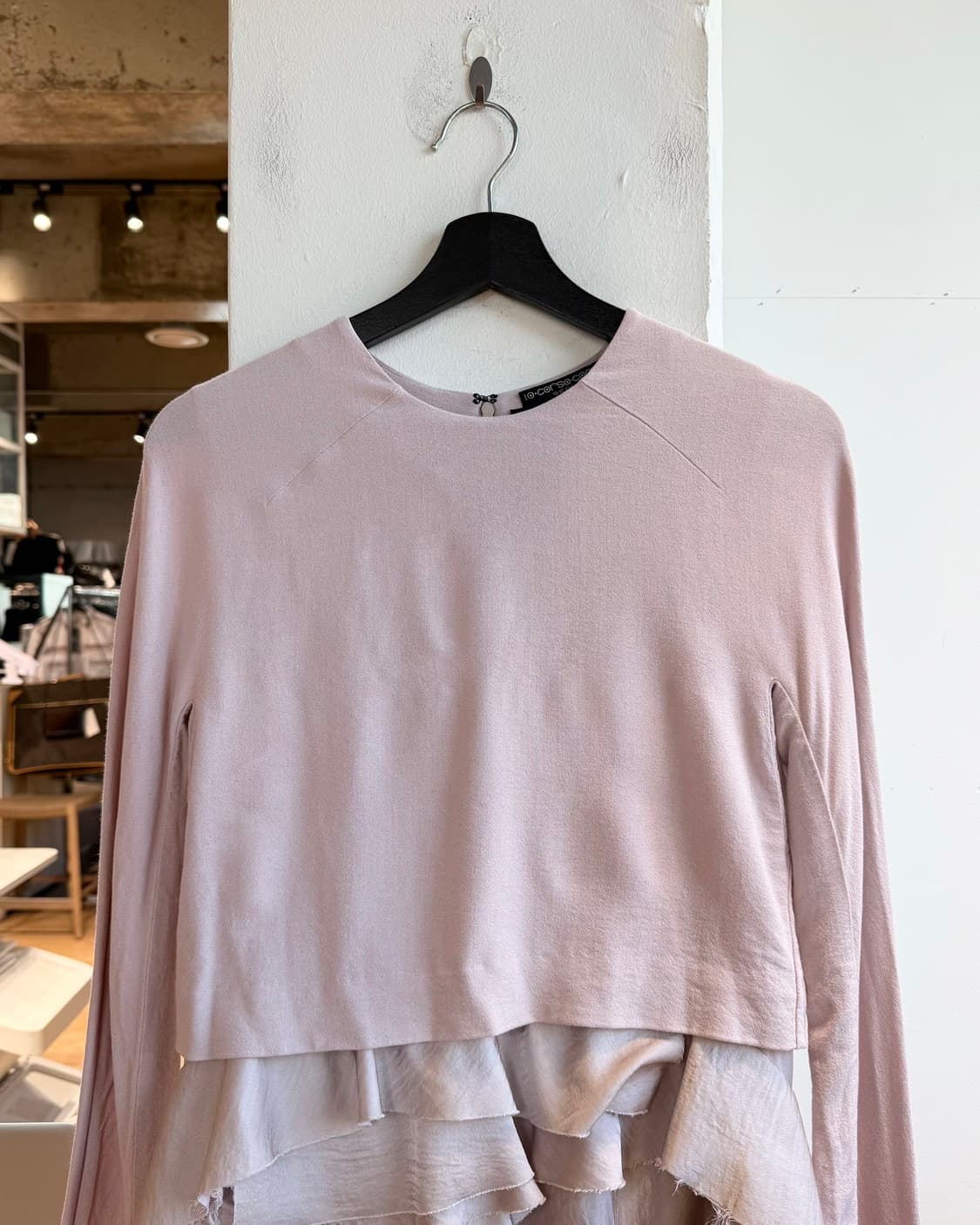 하이더 아커만 핑크 레이온 프릴 레이어드 티셔츠  상품이미지3