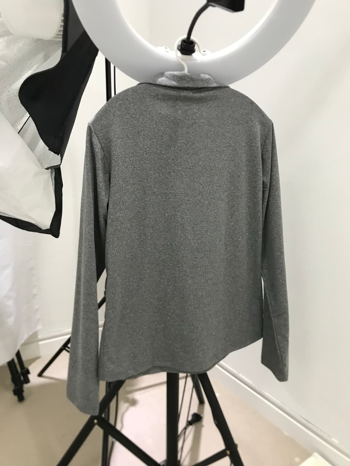 Line point grey collar loose fit sleeve 상품이미지7