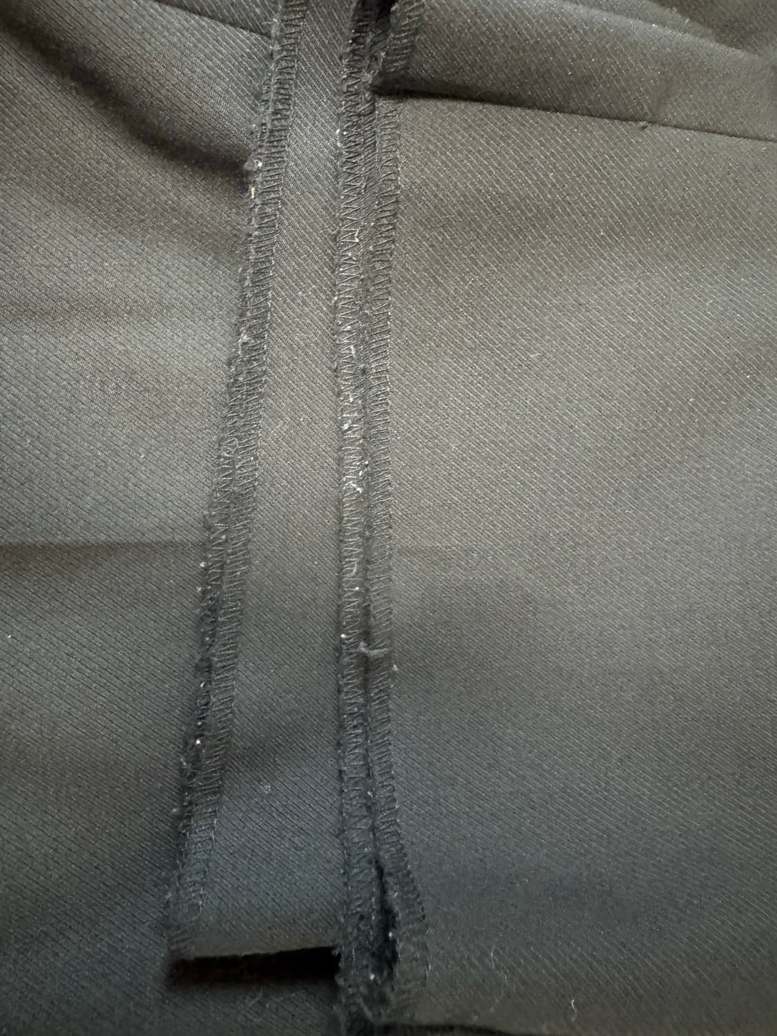 르메르 울 플리츠 팬츠 블랙 상품이미지3