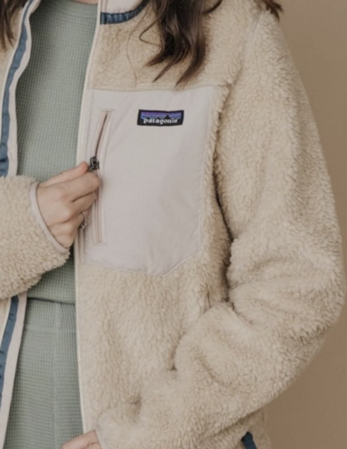 파타고니아 레트로x 우먼 다크내추럴 라지 상품이미지2