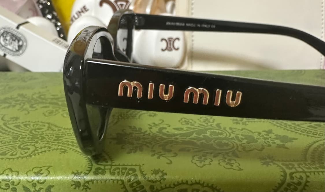 미우미우 블랙 캣아이 선글라스 상품이미지4