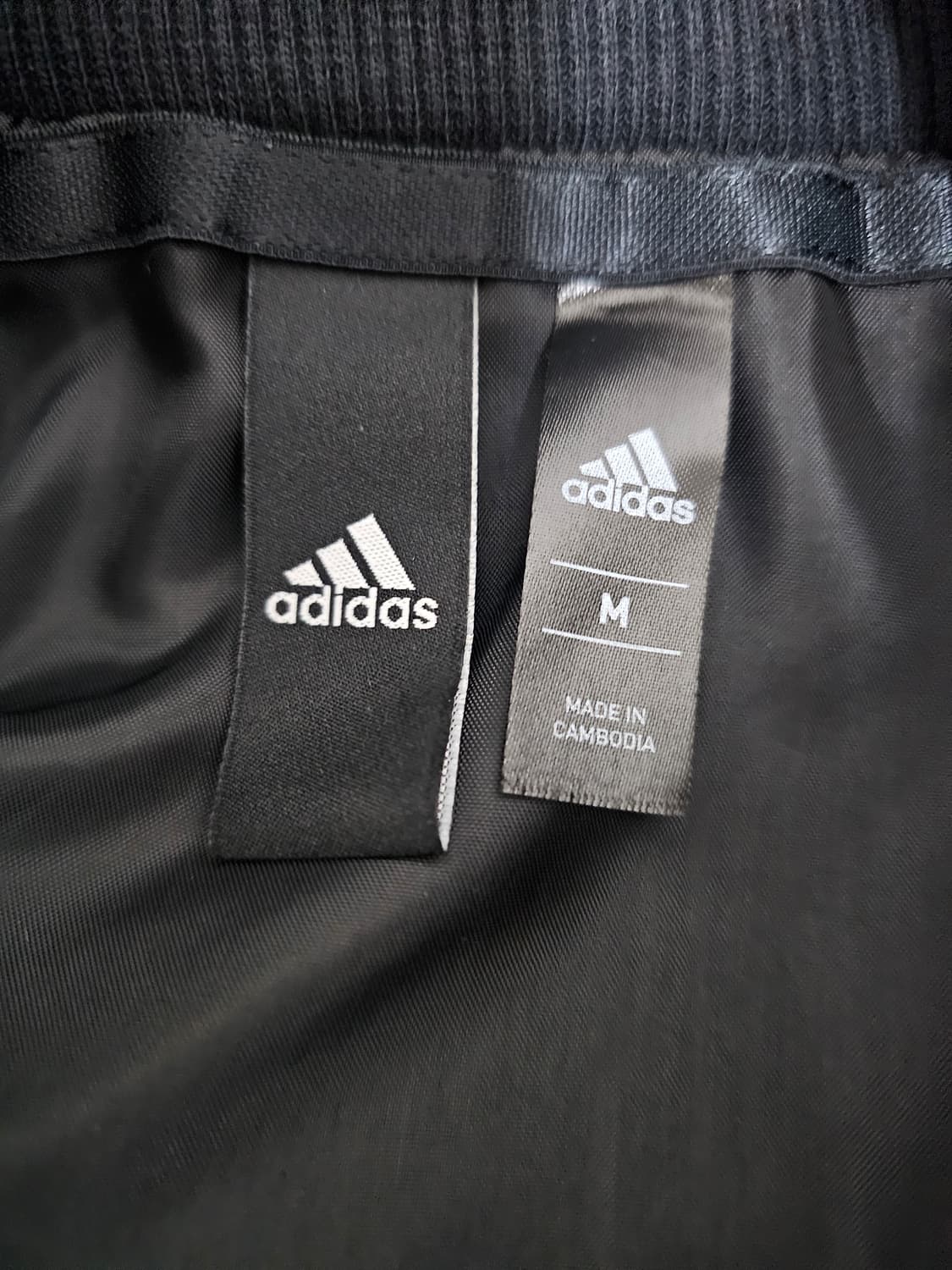 아디다스 여성 바람막이 봄버자켓 M 상품이미지3