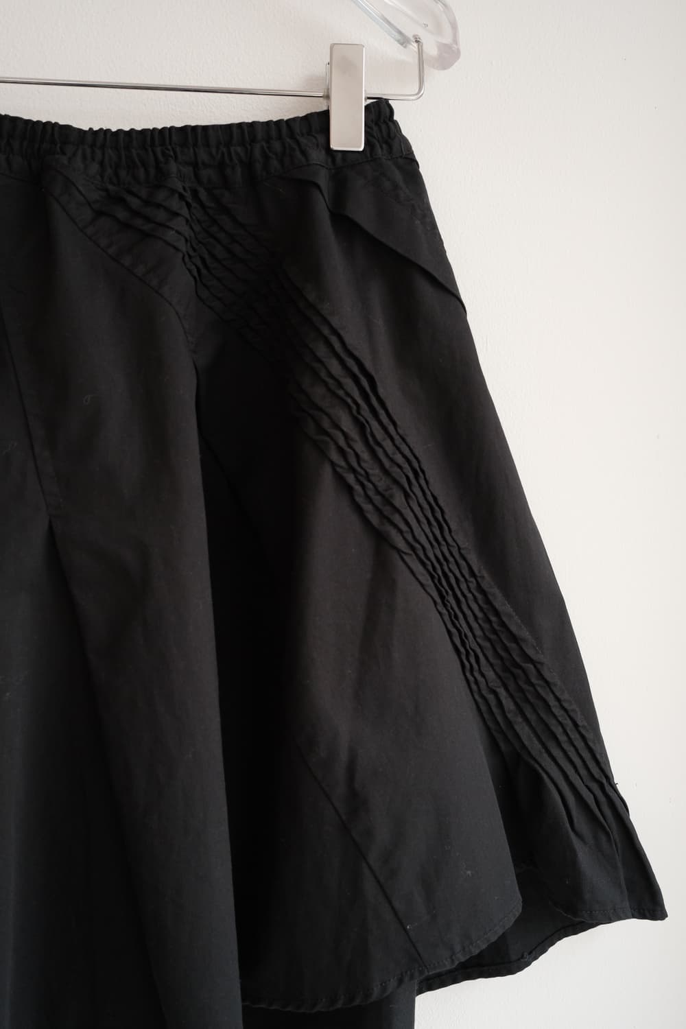 Tuck detailed skirt 상품이미지4