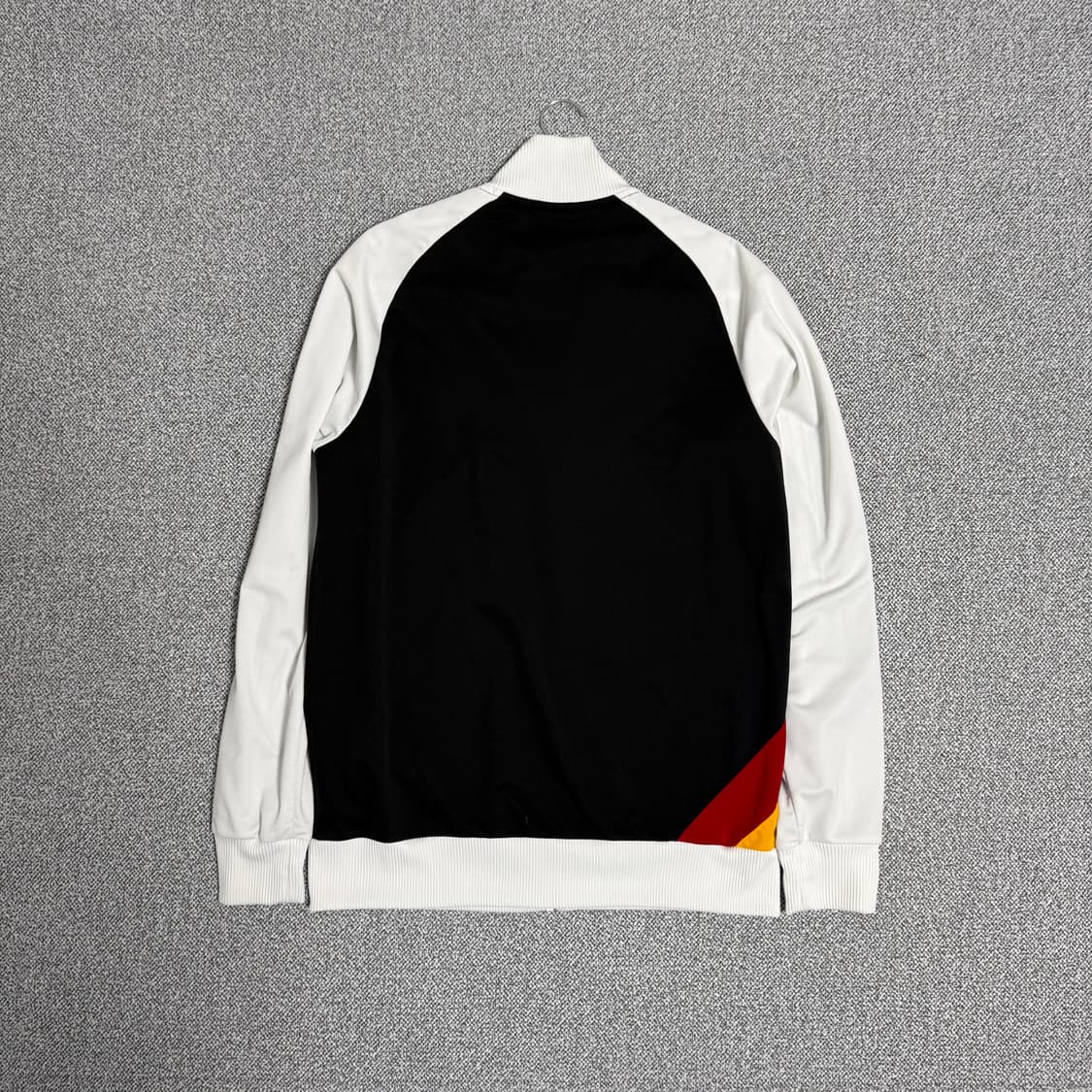 아디다스 독일 져지 블랙 화이트 105 트랙탑 상품이미지2