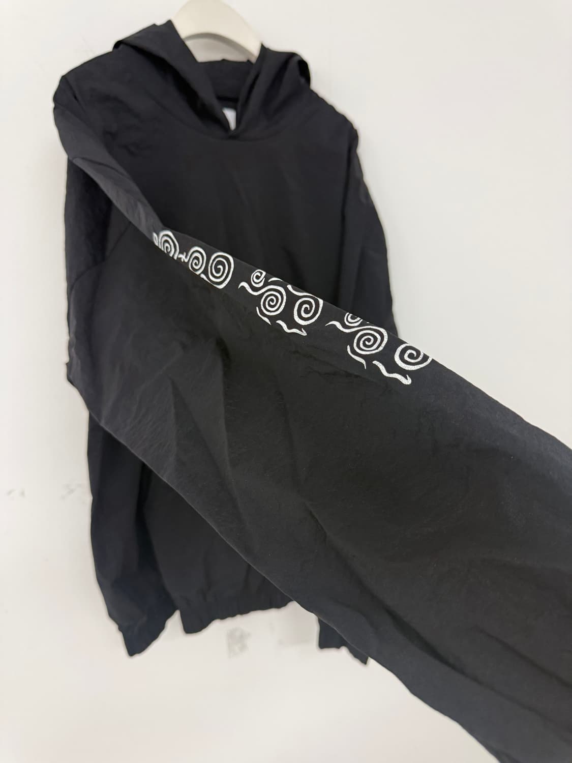 사스콰치패브릭스 나일론 후디 상품이미지5