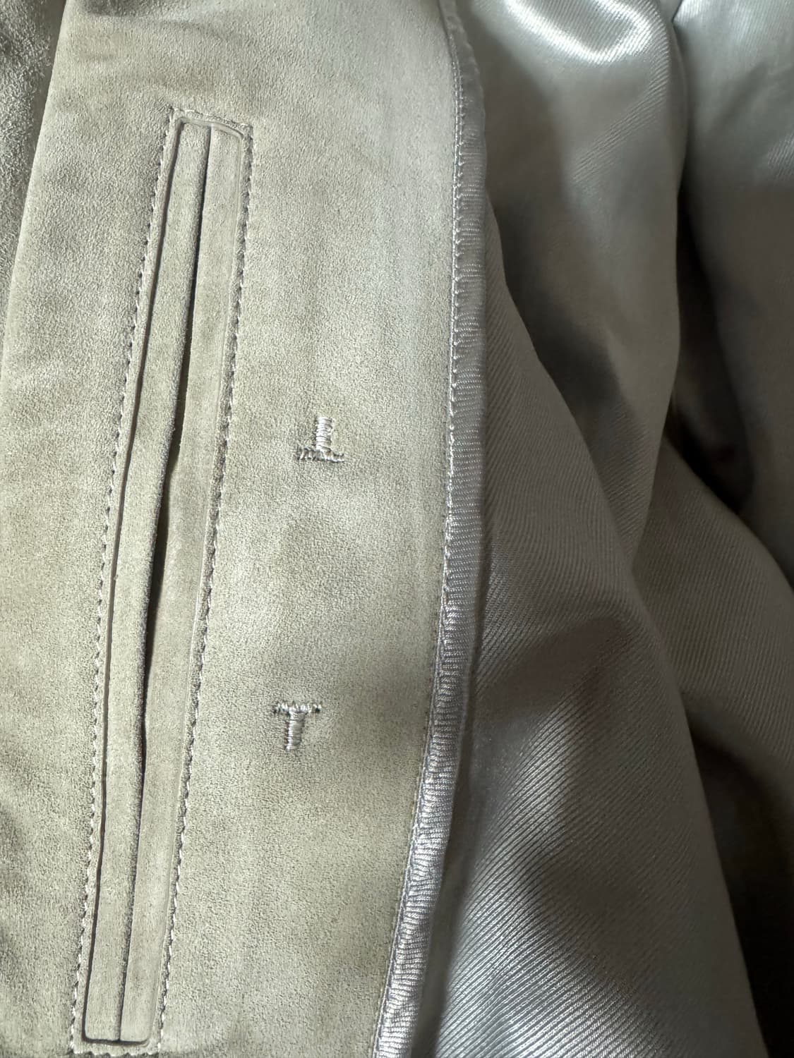 톰포드 베이비카프 캐시미어 스웨이드 블루종 상품이미지9