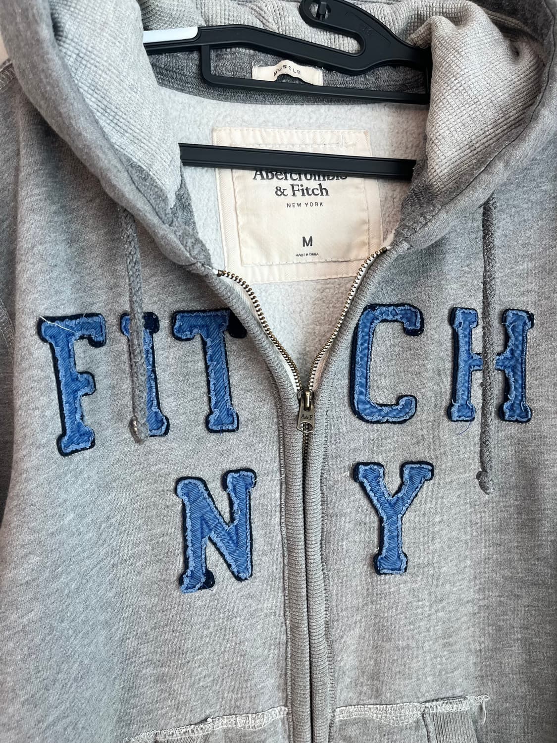 아베크롬비 뉴욕 스펠로고 대장 후드집업 그레이 [M] 상품이미지4