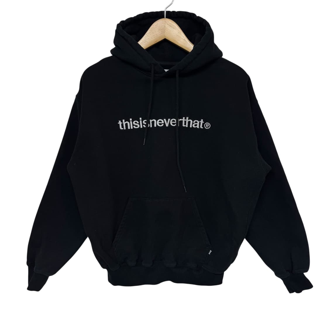 디스이즈네버댓 자수 아치로고 후드티 상품이미지1
