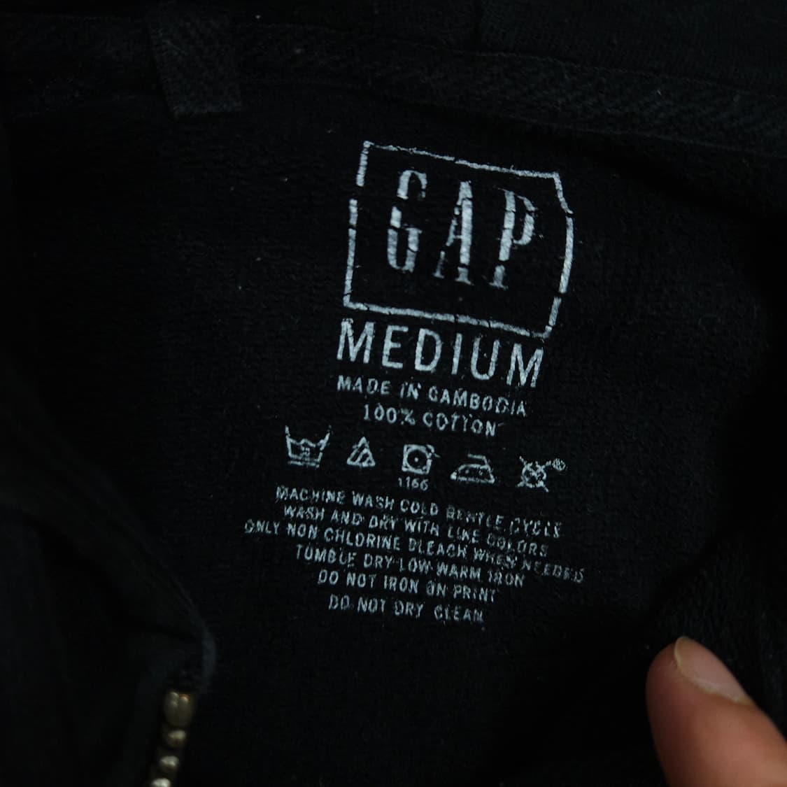 갭 빅로고 후드 집업 M 상품이미지3