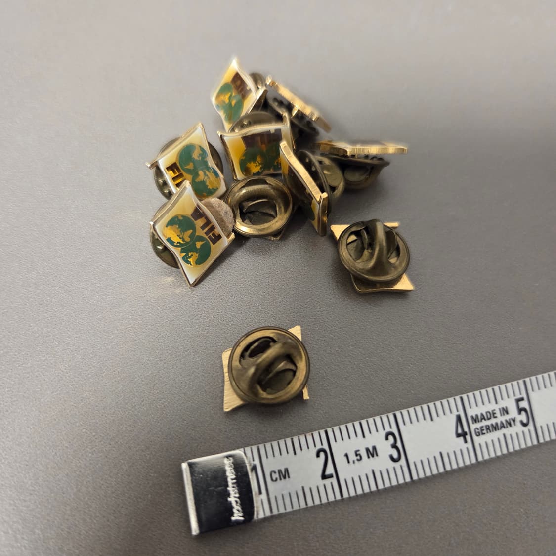 FILA 빈티지 글로브 플래그 뱃지 상품이미지2