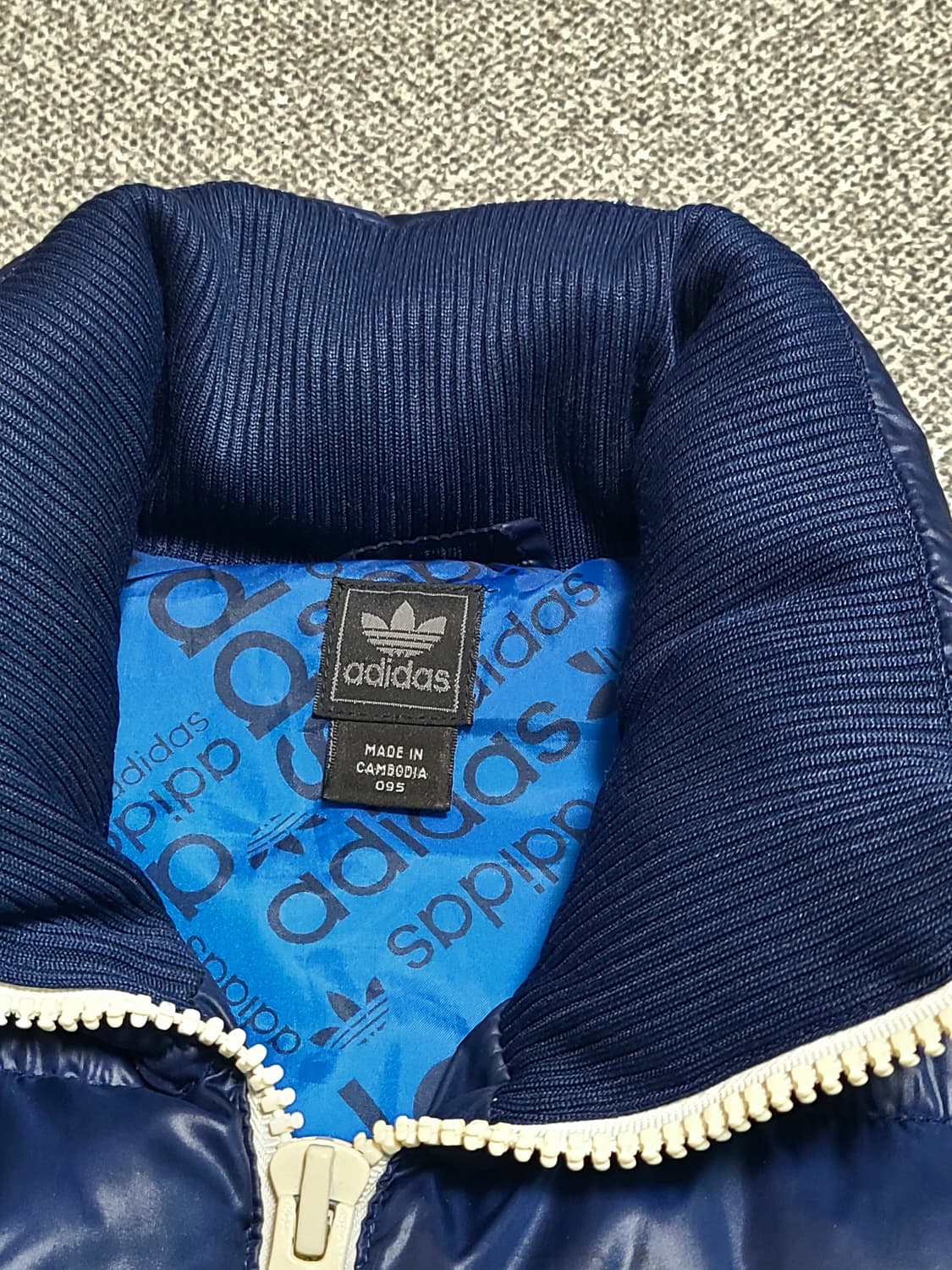 아디다스 D Winter 패딩 조끼 네이비 95 상품이미지2