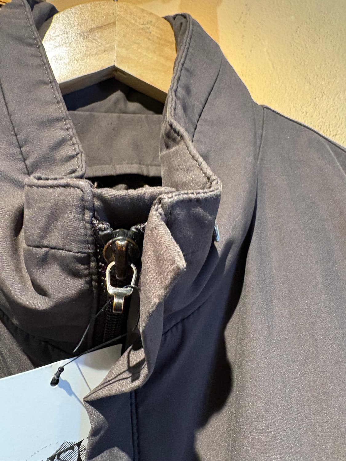 입생로랑 옴므 바람막이 봄버재킷 상품이미지3