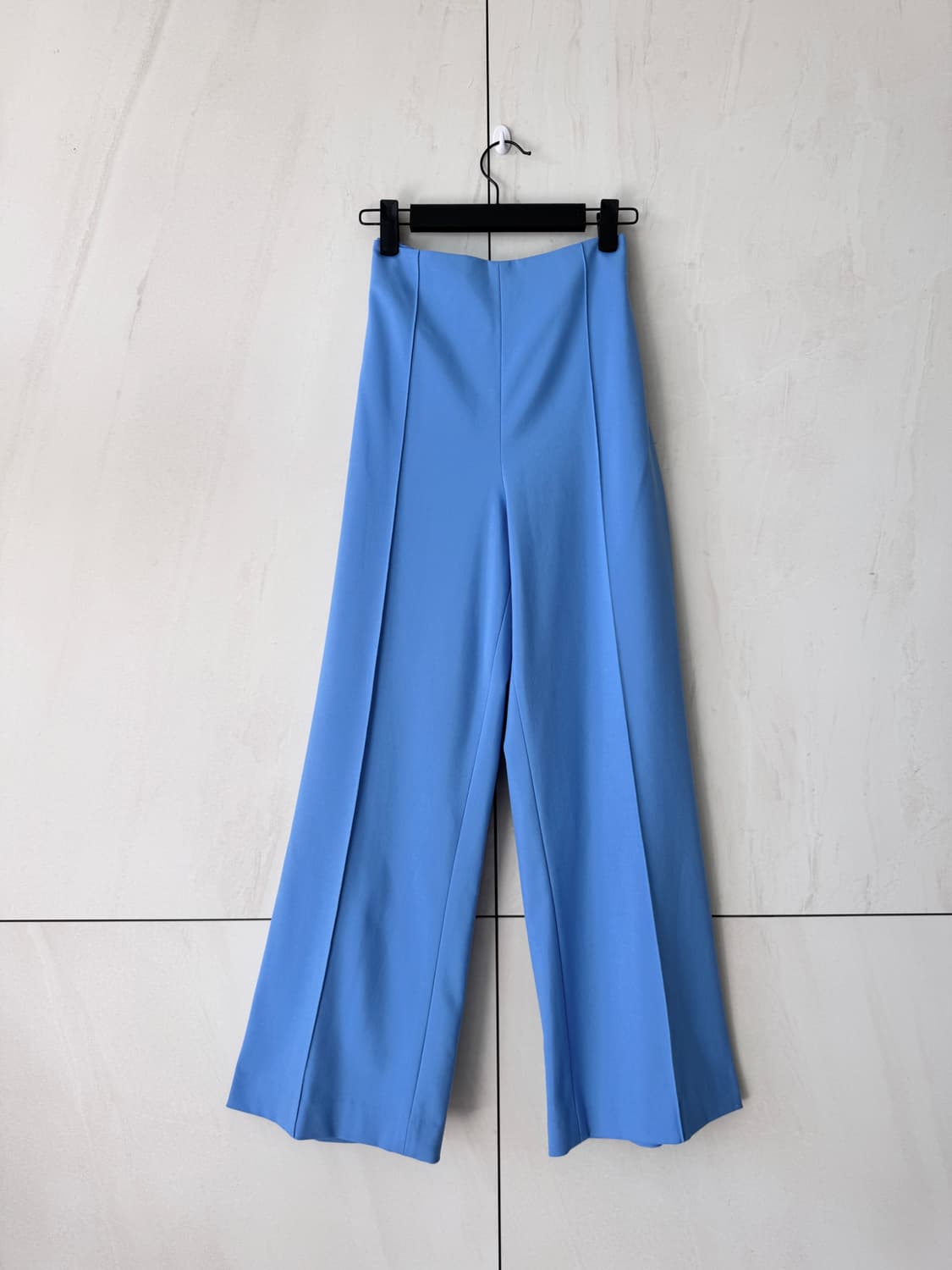 텍있는 새상품 Alice + Olivia 스카이블루 와이드 슬랙스 팬츠  상품이미지6