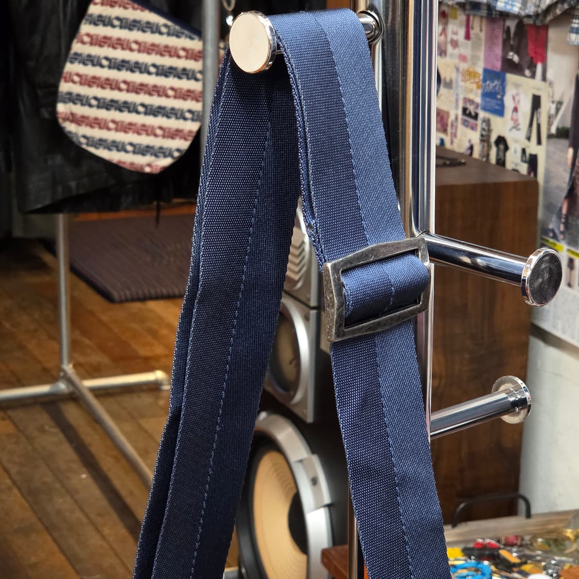 디젤 키링 포인트 그레이 블루 미니 크로스백 상품이미지4