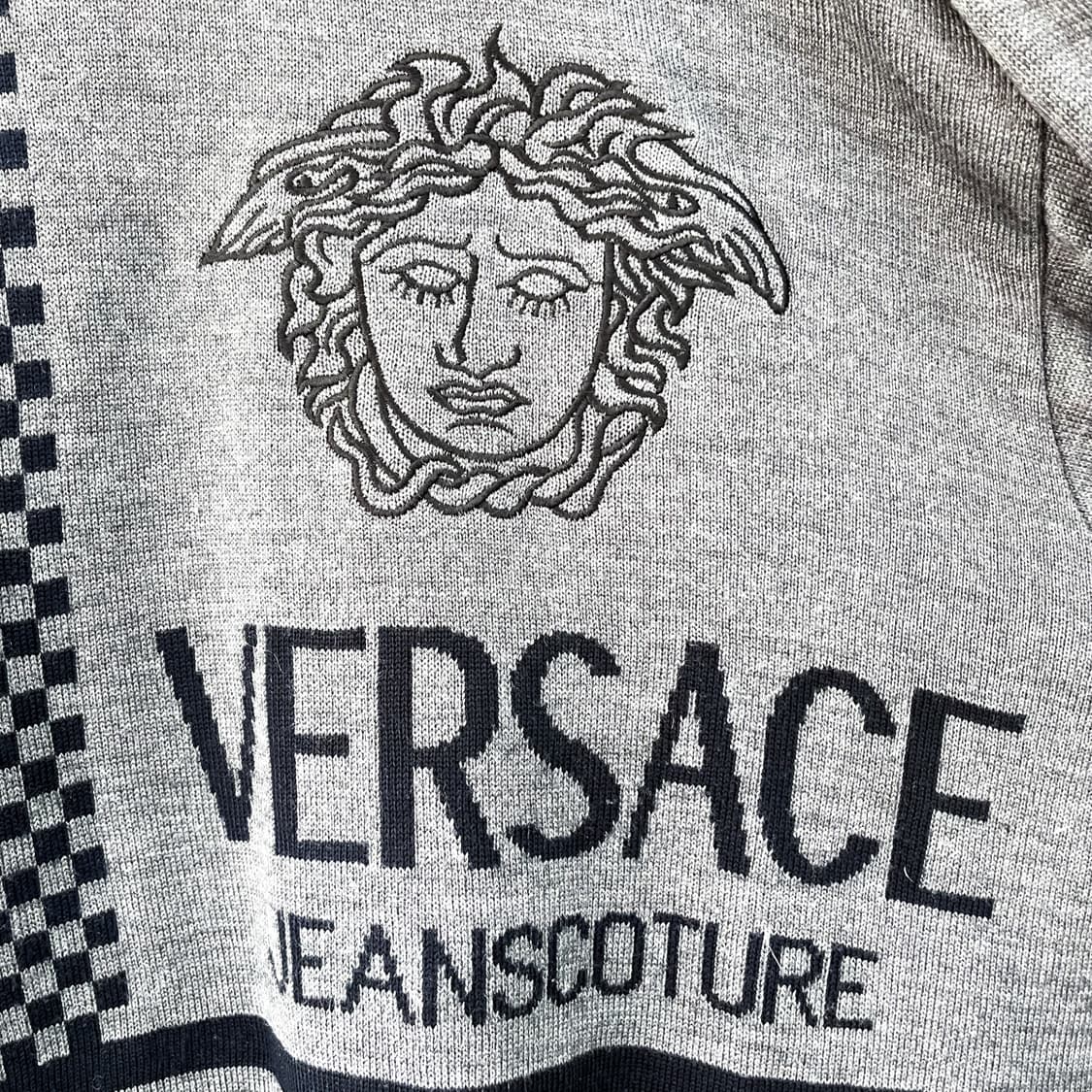베르사체 진스 꾸띄르 90s 메두사로고 그레이코튼니트 상품이미지5